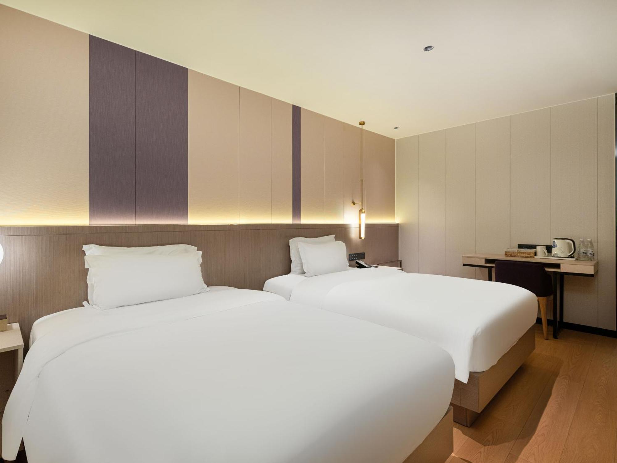Lavande International Hotel Guangzhou Us Consulate General Guangzhou Grandview Plaza Branch - Free Shuttle Bus To Canton Fair Complex During Canton Fair Period & Free Vpn Internet Access Exterior photo